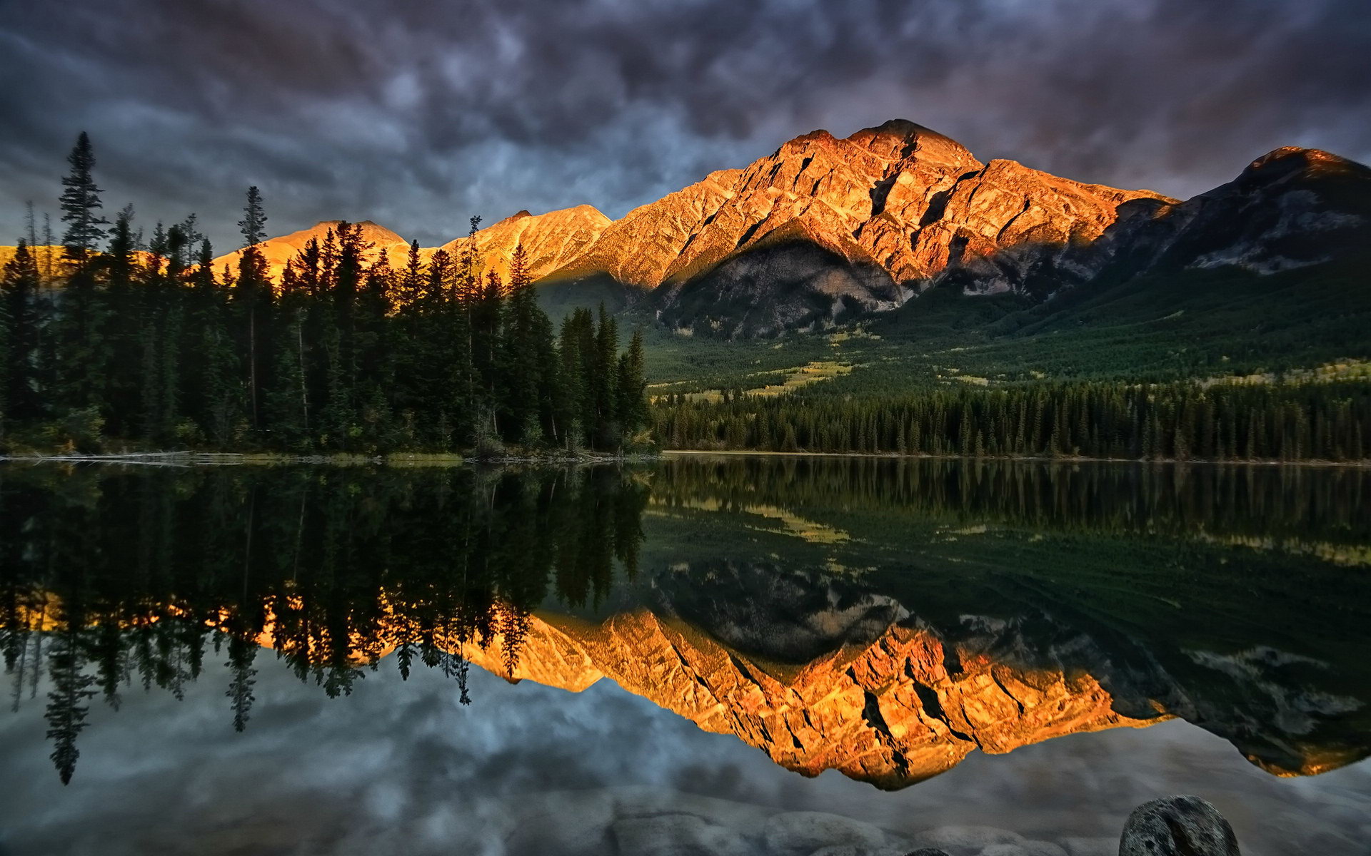640x1136 Jasper National Park Canada Iphone 5 wallpaper
